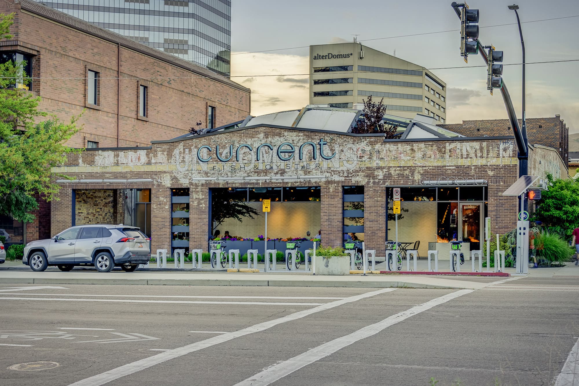 exterior of an open-air cafe and bike rentals