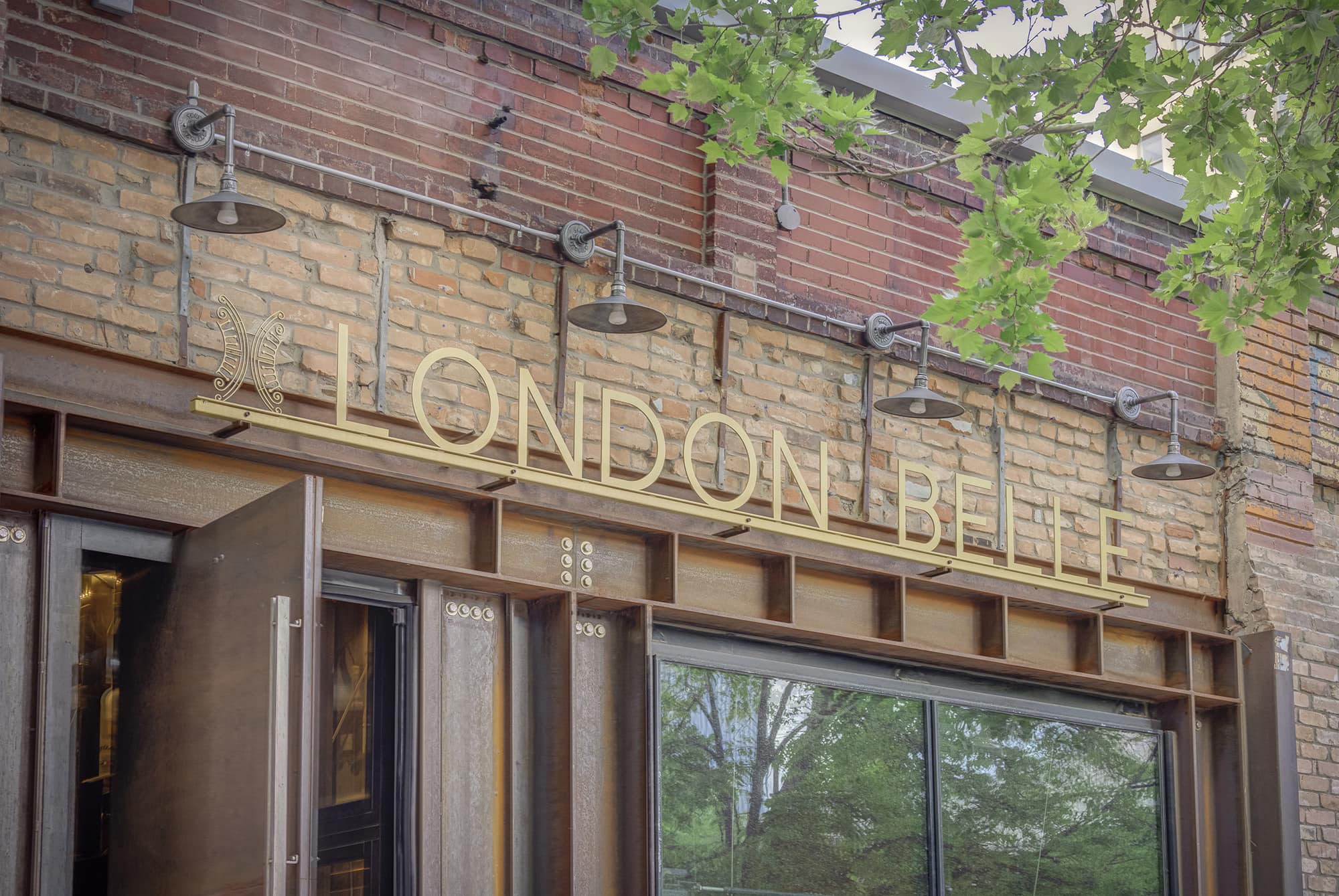 London Belle shop exterior and sign